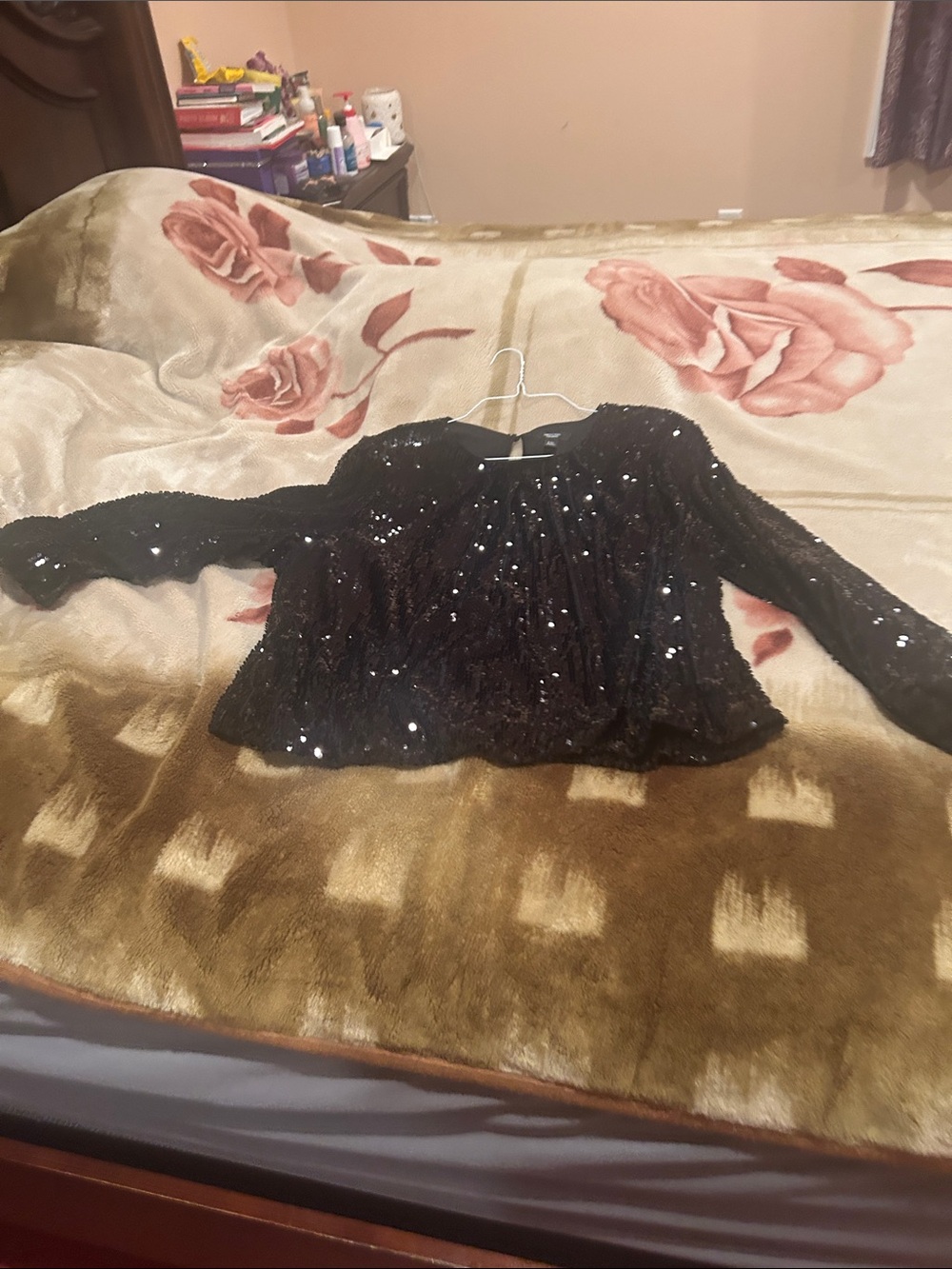 Vera Wang Black Sequin Long-Sleeve Blouse